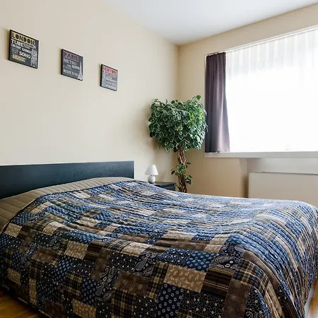 Sweet At The Danube With Wellness Apartment *