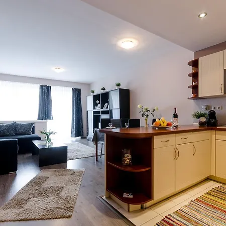Sweet At The Danube With Wellness Apartment Budapest