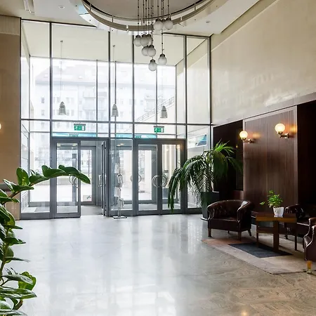 Sweet At The Danube With Wellness Апартаменты *