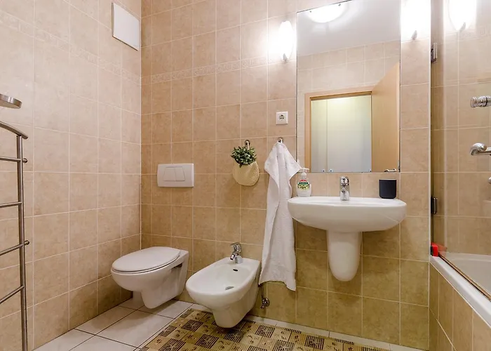 Sweet At The Danube With Wellness Apartament